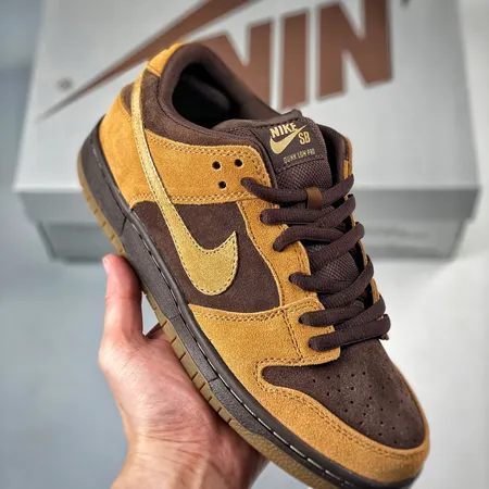 ナイキ カジュアルシューズ