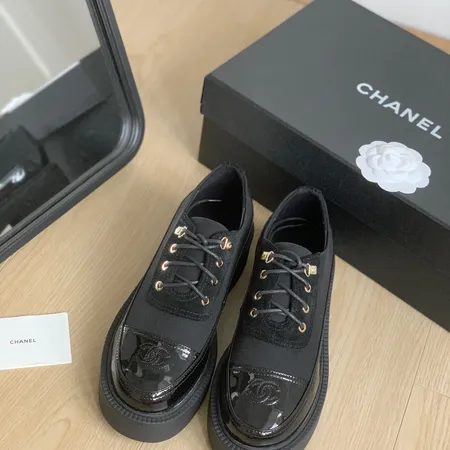 シャネル ビジネスシューズ