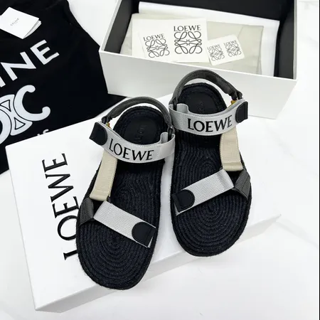ロエベ サンダル