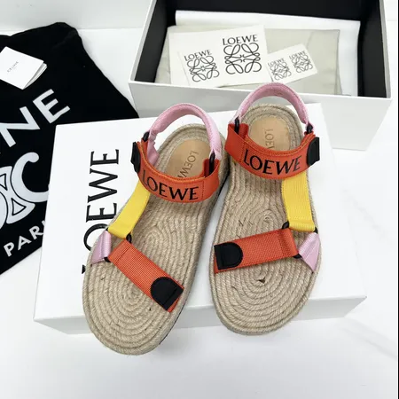 ロエベ サンダル