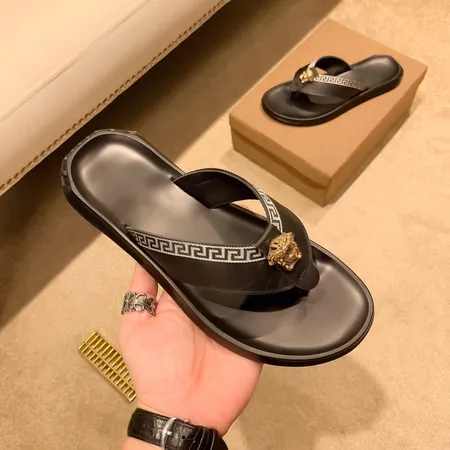 ヴェルサーチ スリッパ