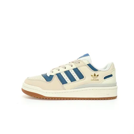 アディダス カジュアルシューズ