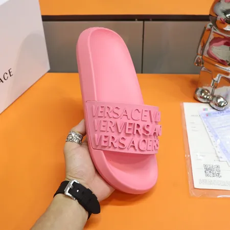 ヴェルサーチ スリッパ