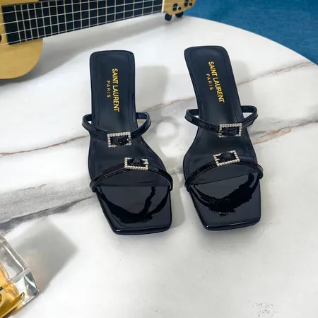 イブサンローラン スリッパ