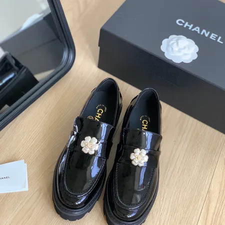 シャネル ビジネスシューズ