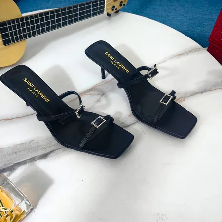 イブサンローラン スリッパ