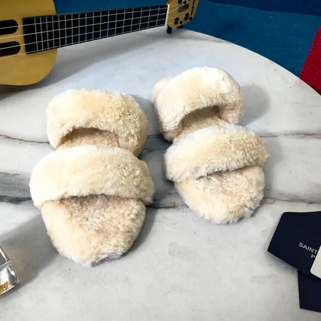 イブサンローラン スリッパ