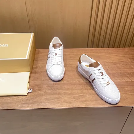 マイケルコース カジュアルシューズ