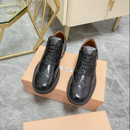 ミュウミュウ ビジネスシューズ