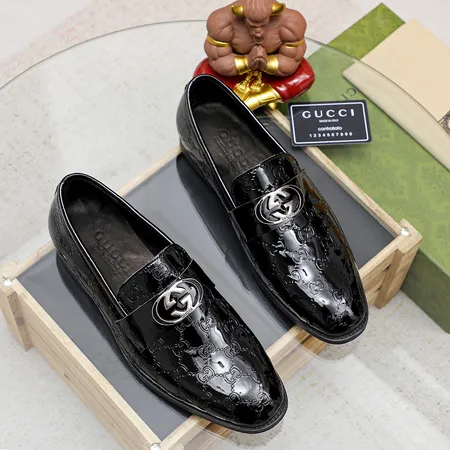 グッチ ビジネスシューズ