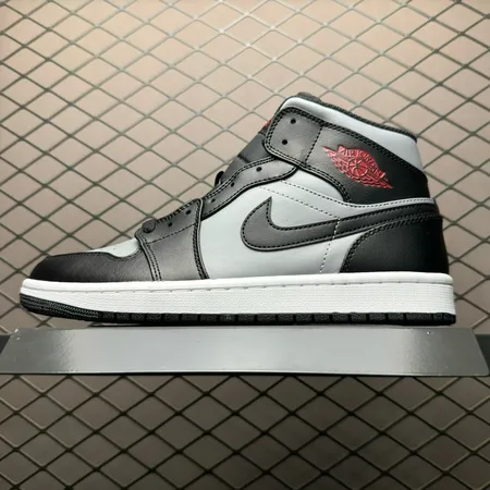 ナイキ カジュアルシューズ