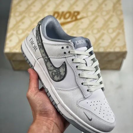 ナイキ カジュアルシューズ