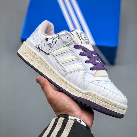 アディダス カジュアルシューズ