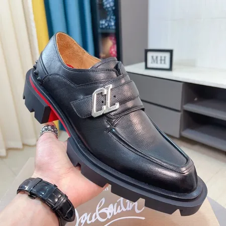 クリスチャン・ルブタン ビジネスシューズ