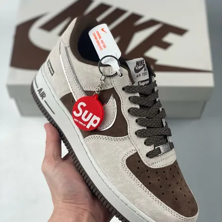 ナイキ カジュアルシューズ