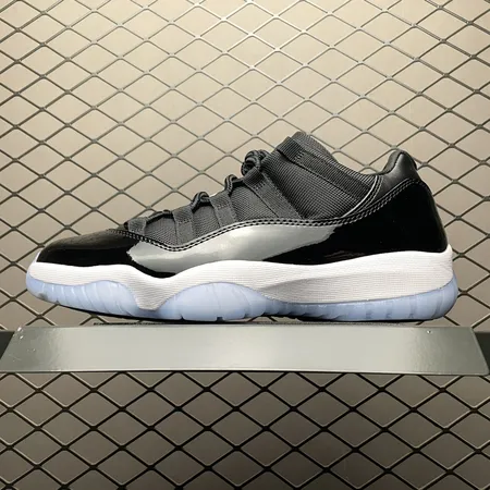 エアジョーダン スニーカー