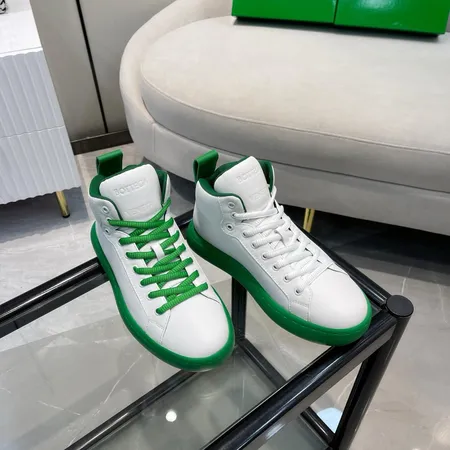 ボッテガ ヴェネタ カジュアルシューズ