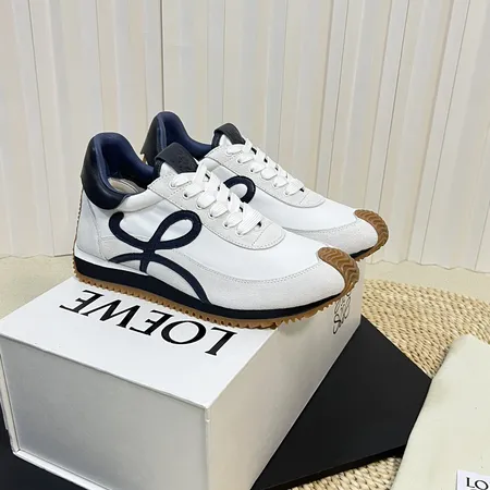 ロエベ カジュアルシューズ