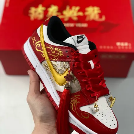 ナイキ カジュアルシューズ