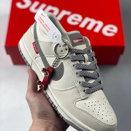 ナイキ カジュアルシューズ