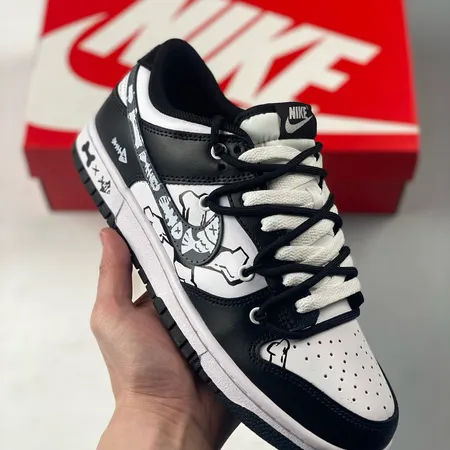 ナイキ カジュアルシューズ