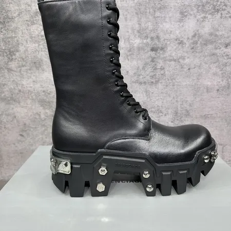 バレンシアガ ビジネスシューズ