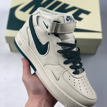 ナイキ カジュアルシューズ