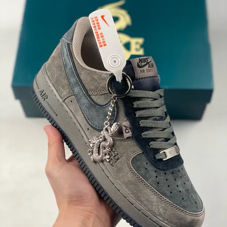 ナイキ カジュアルシューズ