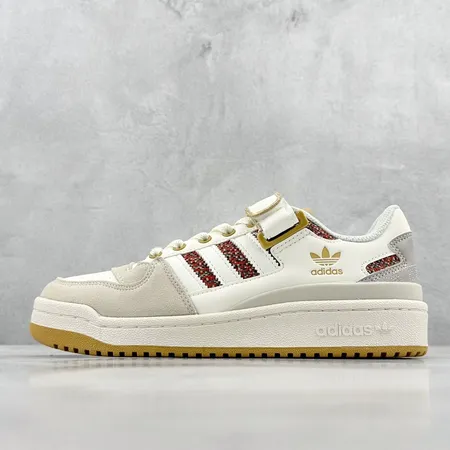 アディダス カジュアルシューズ