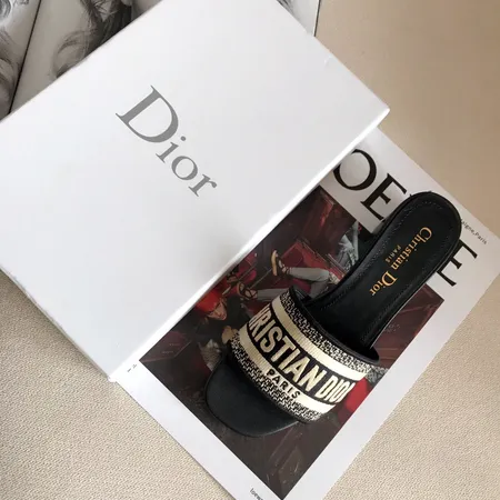 ディオール スリッパ