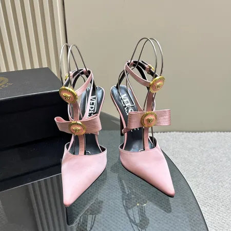 ヴェルサーチ サンダル