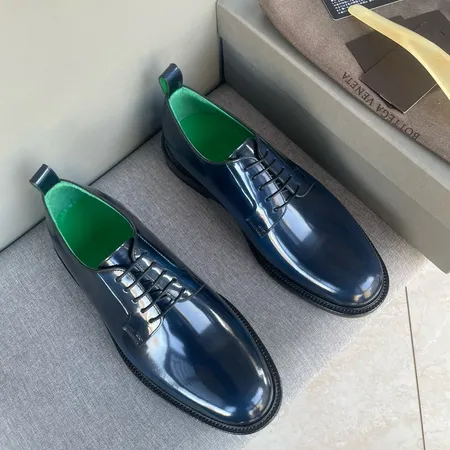 ボッテガ ヴェネタ ビジネスシューズ