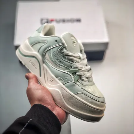 フィラ カジュアルシューズ