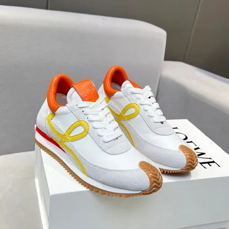 ロエベ カジュアルシューズ