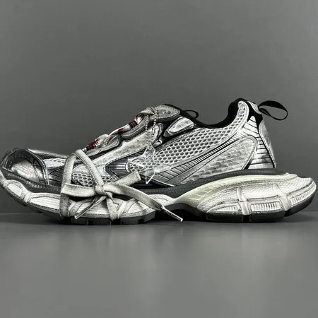 バレンシアガ カジュアルシューズ