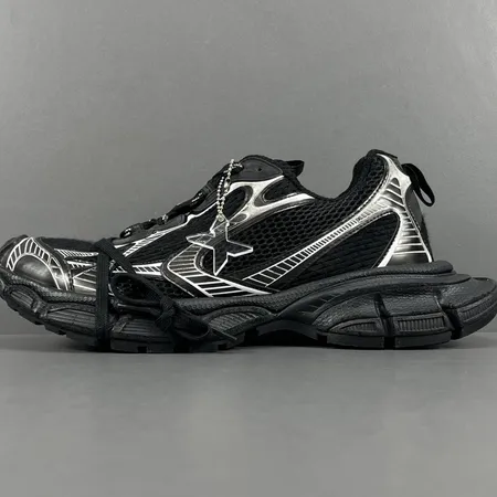 バレンシアガ カジュアルシューズ