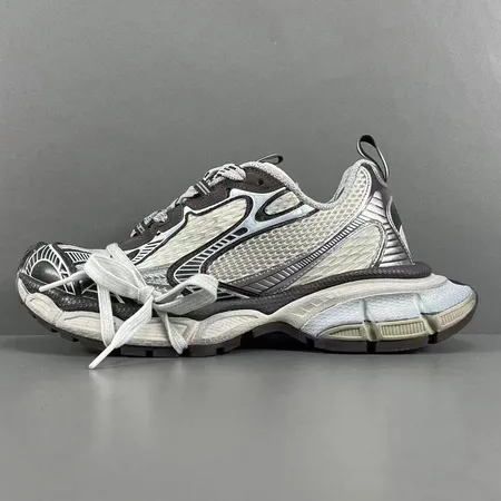 バレンシアガ カジュアルシューズ