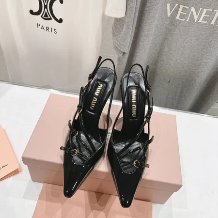 ミュウミュウ サンダル