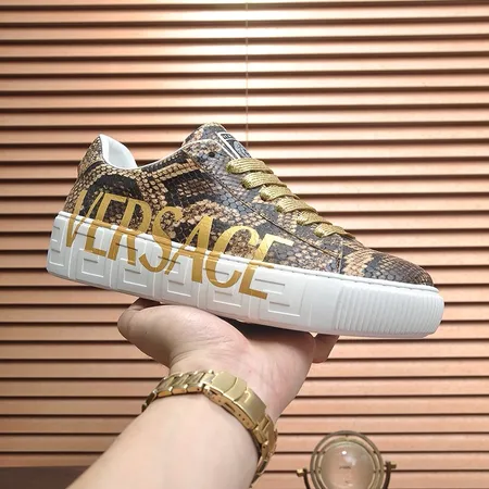 ヴェルサーチ カジュアルシューズ