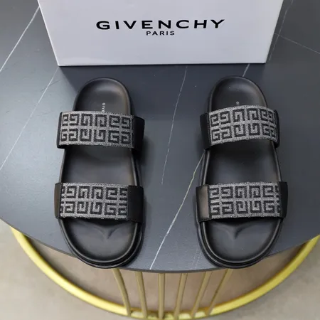 ジバンシィ スリッパ