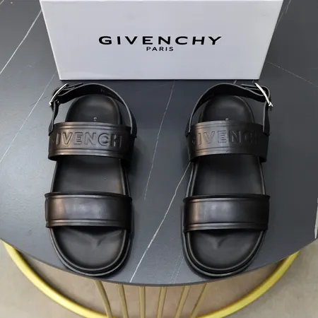 ジバンシィ スリッパ