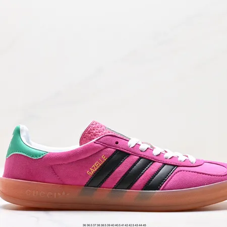 アディダス カジュアルシューズ