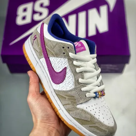 ナイキ カジュアルシューズ