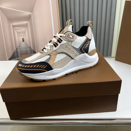 バーバリー ス スニーカー