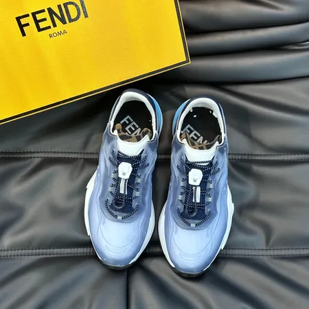 フェンディ スニーカー