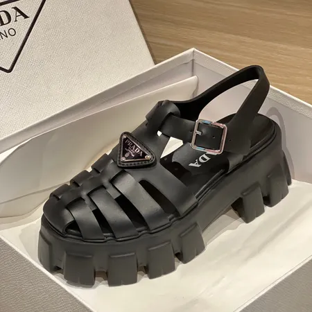 プラダ サンダル