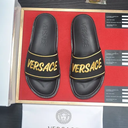 ヴェルサーチ スリッパ