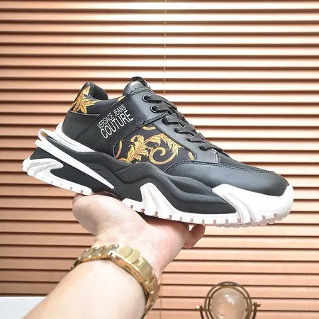 ヴェルサーチ カジュアルシューズ