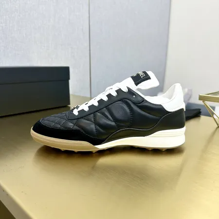 シャネル スニーカー