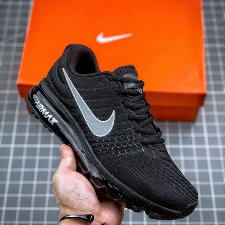 ナイキ スニーカー